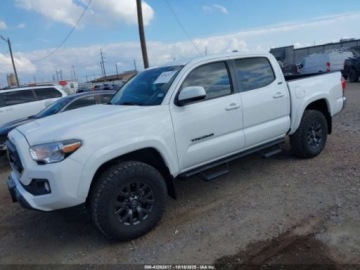 Toyota Tacoma II 2023 Toyota Tacoma SR5 V6 2023 3.5l 3.5 Benzyna 278KM, zdjęcie 1