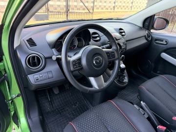 Mazda 2 II Hatchback 5d Facelifting 1.5 MZR 102KM 2013 Mazda 2 Wersja SPORT 1.5 102KONIE 1WŁAŚCICIEL TYLKO 137tyś 2013 Lift 5DRZWI, zdjęcie 25