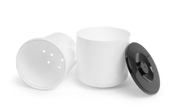 Контейнер для белого льда с черной крышкой, 5л.