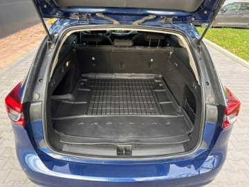 Opel Insignia II Sports Tourer Facelifting 1.5 Diesel 122KM 2021 Opel Insignia 1,5 Automat 122KM Bogate, zdjęcie 36