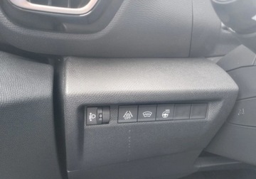 Citroen 2023 Citroen C4 FEEL Pack 1.2 Turbo 130KM EAT8 1.2 Benzyna 130KM, zdjęcie 14