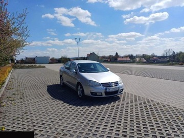 Volkswagen Jetta V 2008 Volkswagen Jetta 2.0 TDI Sportline 136KM 2008r, zdjęcie 12