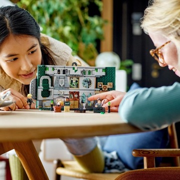 LEGO Harry Potter 76410 Подарочный орнамент в виде флага Слизерина