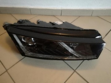 SKODA OCTAVIA IV 4-СВЕТОДИОДНЫЕ ПЕРЕДНИЕ ФОНАРИ