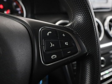 Mercedes Klasa A W176 Hatchback 5d Facelifting 180 d 109KM 2017 Mercedes A 180 półskóra kamera tempomat, zdjęcie 28