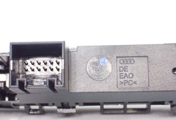 4H1959674CQ PANEL PŘEPÍNAČŮ DESKY AUDI A8 D4