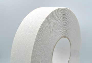 Лента противоскользящая 50мм ПРОЗРАЧНАЯ 18м Самоклеящаяся