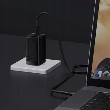 Настенное зарядное устройство Baseus GaN3 Pro 2xUSB-C/USB мощностью 65 Вт