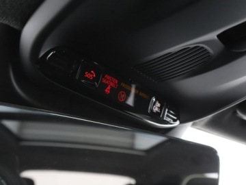 Volvo XC40 Crossover 2.0 D3 150KM 2019 Volvo XC 40 R-Design, Automat, Panorama, Kamera,, zdjęcie 35