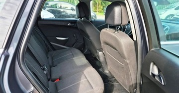 Opel Astra J Sports Tourer 1.4 Turbo ECOTEC 120KM 2011 Opel Astra BENZYNA NAWIGACJA sportowe fotele super okazja polecamy, zdjęcie 34