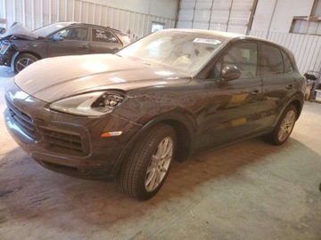 Porsche Cayenne III 2019 Porsche Cayenne 2019 PORSCHE CAYENNE 3.0 Benzyna 335KM, zdjęcie 2