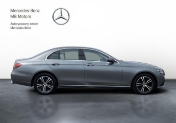 Mercedes Klasa E W213 Limuzyna Facelifting 2.0 220d 200KM 2023 Mercedes-Benz Klasa E SalonPL 4Matic Avantgarde Led El. Fotele Kamera 360, zdjęcie 26