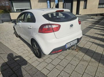 Kia Rio III Hatchback 3d 1.2 DOHC CVVT 85KM 2014 Kia Rio 1.2 85 km klima, elektryka, zadbany, zdjęcie 3
