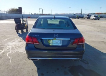 Mercedes Klasa E W212 Limuzyna Facelifting 350 306KM 2014 Mercedes-Benz Klasa E 2014r., E 350, 3.5L, od ubezpieczalni 3.5 Benzyna, zdjęcie 8