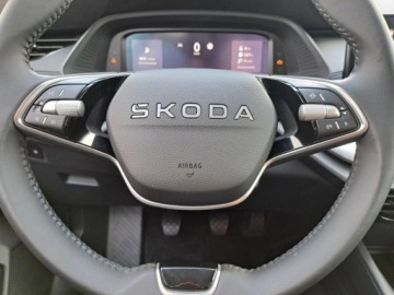 Skoda Octavia IV 2026 SKODA Octavia Drive Essence 1.5 TSI Sedan 115KM 2026, zdjęcie 8