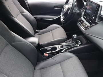 Toyota Corolla XII 2021 Toyota Corolla 2.0 Hybrid, Salon Polska, zdjęcie 8