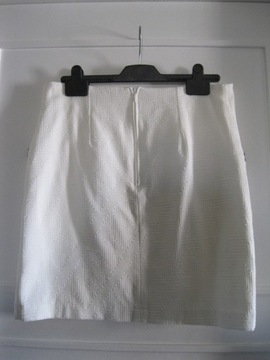 КРАСИВАЯ БЕЛАЯ ЮБКА ОРСЕ, РАЗМЕР 38
