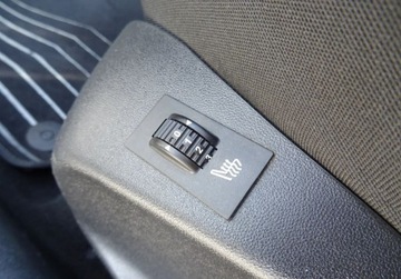 Peugeot 2008 I SUV 1.6 e-HDi 115KM 2013 Peugeot 2008 Bezwypadkowy Serwisowany 1-Wlasciciel Navi Panorama JBL Grz.F, zdjęcie 25