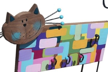 Drewniany wieszak kot TOM ręcznie malowany 53 cm