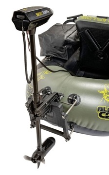 БОЕВАЯ ЛОДКА BLACK CAT С МОТОРОМ 24 фунта