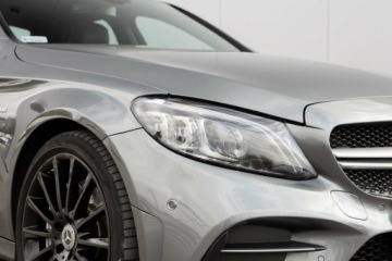 Mercedes Klasa C W205 Kabriolet AMG Facelifting 3.0 C43 390KM 2020 Mercedes-Benz Klasa C 3.0 Benzyna 390KM, zdjęcie 4