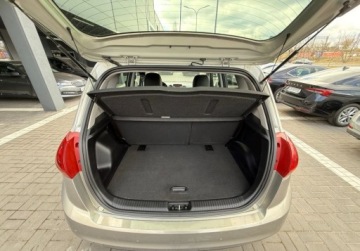 Kia Venga Mikrovan Facelifting 1.4 DOHC 90KM 2017 Kia Venga 1,4DOHC 2017rok PL Salon Serwisowany FV-marza 1.4 Benzyna 90KM, zdjęcie 10