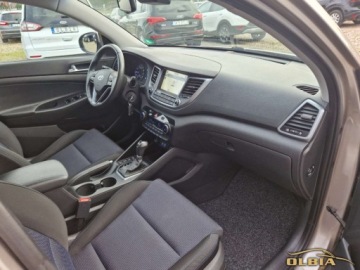 Hyundai Tucson III SUV 1.6 T-GDI 177KM 2015 Hyundai Tucson Led 4x4 Automat Hak Kamera Cofania 1.6 Benzyna 177KM, zdjęcie 16