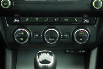 Skoda Octavia III Kombi 1.4 TSI 140KM 2013 Skoda Octavia 1.4 TSI, DSG, Klima, Klimatronic, zdjęcie 14