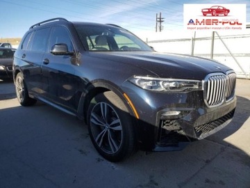 BMW X7 2020, 3.0L, 4x4, po gradobiciu