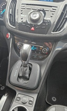 Ford Kuga II 2015 Ford Kuga 2.0 140Ps.Automat 4x4 Navi Elekt.Klapa 2015 2.0 Diesel 140KM, zdjęcie 24