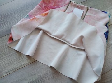 ZARA_МИНИ ЮБКА С ЦВЕТОМ RALLANTS_M_NEW