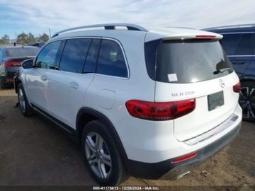 Mercedes GLB 2022 Mercedes-Benz GLB 2022r., GLB 250, od ubezpieczalni 2.0 Benzyna 221KM, zdjęcie 4