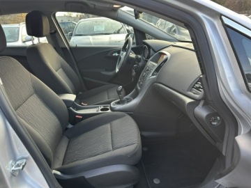 Opel Astra J Sedan 1.6 CDTI ecoFLEX 110KM 2015 Opel Astra Nawigacja/ Zamiana/ Kredyt, zdjęcie 19