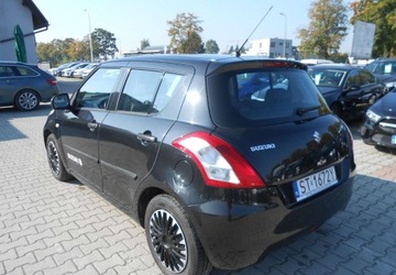 Suzuki Swift V Hatchback 5d 1.2 VVT 94KM 2011 Suzuki Swift Suzuki Swift V 1.2 Benzyna 94 KM 1.2 Benzyna 94KM, zdjęcie 6