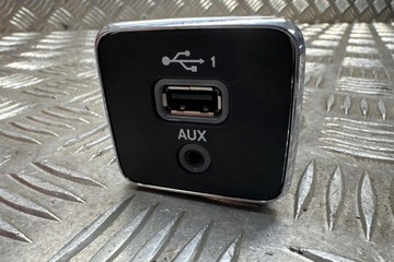 PŘÍDAVNÉ SPONA MULTIMEDIA (AUX/USB) JEEP COMPASS (MK49) 5XG28DX9AD 2.4L