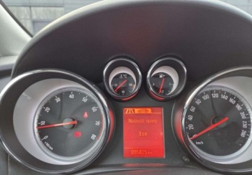 Opel Astra J Sedan 1.4 Turbo ECOTEC 140KM 2019 Opel Astra Opel Astra 1.4 Benzyna 140KM, zdjęcie 14