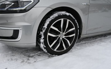 Volkswagen Golf VII e-Golf Facelifting Electro 136KM 2018 Volkswagen Golf 136 KM FULL LED Nawigacja Serwisowany Zarejestrowany 136KM, zdjęcie 36