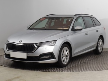 Skoda Octavia IV Scout 1.5 TSI ACT 150KM 2021 Skoda Octavia 1.5 TSI, Salon Polska, zdjęcie 1