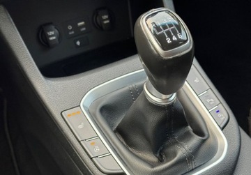 Hyundai i30 III Hatchback 1.4 T-GDI 140KM 2017 Hyundai i30 PREMIUM 1,4T 140KM FULL-LED PANORAMA Bezwypadkowy Dla wymagaja, zdjęcie 20