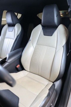 Toyota C-HR I Crossover Facelifting 1.8 Hybrid 122KM 2020 Toyota C-HR 1.8 Hybrid Selection 1.8 Hybryda 122KM, zdjęcie 7