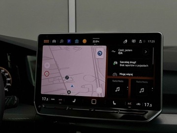 Volkswagen Golf VIII Variant 1.5 eTSI 150KM 2024 Volkswagen Golf 1.5 Benzyna 150KM, zdjęcie 29