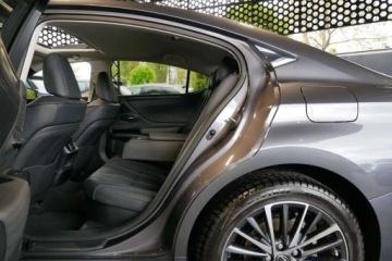 Lexus ES VII (XV70) 2022 Lexus ES Prestige Bezwyp ASO Krajowy Iwl Hybryda MarkLevinson Cam360 LED R, zdjęcie 9