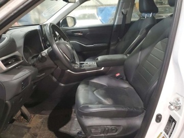 Toyota Highlander III 2021 Toyota Highlander Hybrid XLE 2021 2.5l 2.5 Hybryda 243KM, zdjęcie 7