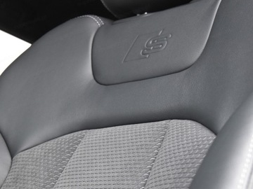 Audi Q7 II 2025 AUDI Q7 TFSI e quattro S Line Suv 3.0 (394KM) 2025, zdjęcie 4