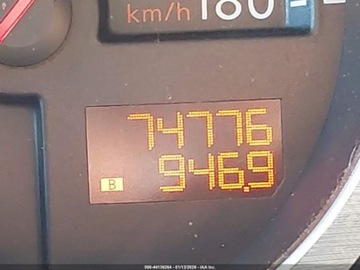 Nissan 370Z 2015 Nissan 370 Z 2015 3.7 Benzyna 332KM, zdjęcie 11