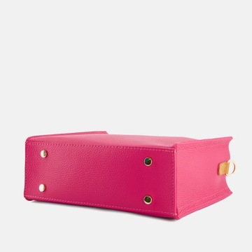 Damska torba VENEZIA. Stylowy kuferek w kolorze różowym ze skóry naturalnej