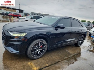 Audi Q8 2020 Audi Q8 Prestige S-Line 2020 3.0 Benzyna 335KM