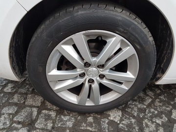 Peugeot 308 II SW Facelifting 1.5 BlueHDI 130KM 2019 Peugeot 308 SW BLUEHDI 130 STOP &amp; START, zdjęcie 29