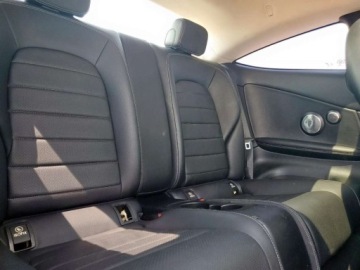 Mercedes Klasa C W205 2017 Mercedes-Benz Klasa C 300 2017 2.0l 2.0 Benzyna 241KM, zdjęcie 10