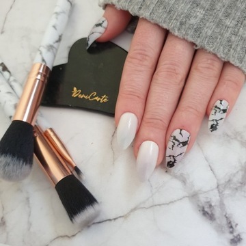 НАКЛЕЙКИ ДЛЯ ИСКУССТВЕННЫХ НОГТЕЙ УЗОРЫ С КЛЕЕМ 24 ШТ.